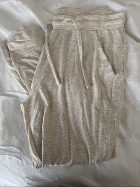 Tommy John Oatmeal Heather Downtime Jogger- Short Length